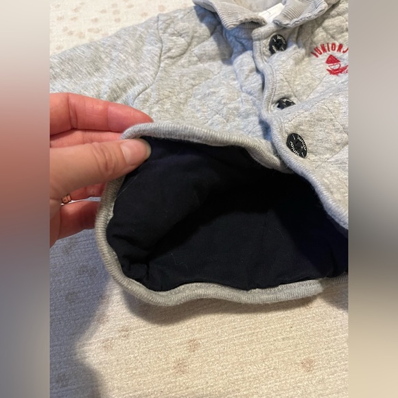 Thick Sweater - Picture 6 of 10